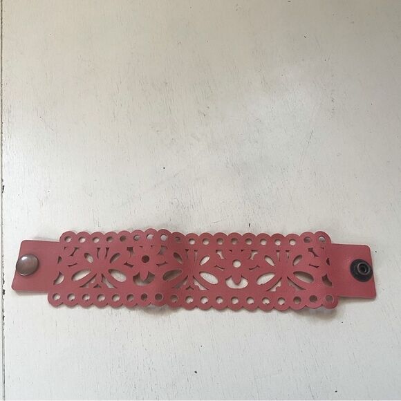 LEATHER Cuff Handmade Cutout Floral Salmon Color - Picture 3 of 5